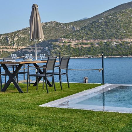 Into The Blue Suites Arkadiko Chorio Exterior photo