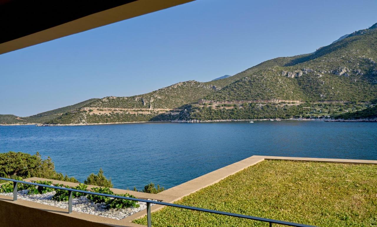 Into The Blue Suites Arkadiko Chorio Exterior photo